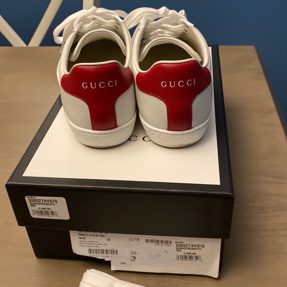 Gucci interlocking perforated GG sneakers - Picture 6 of 10